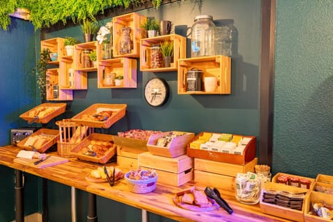 Buffet breakfast, Buffet breakfast