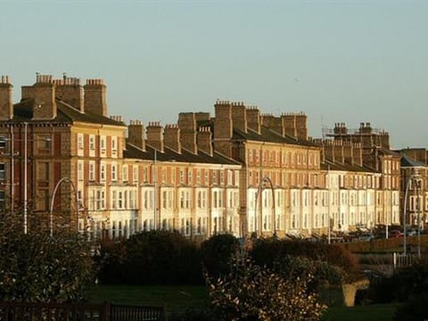 Moray Beachside Apartments Condo in Lowestoft