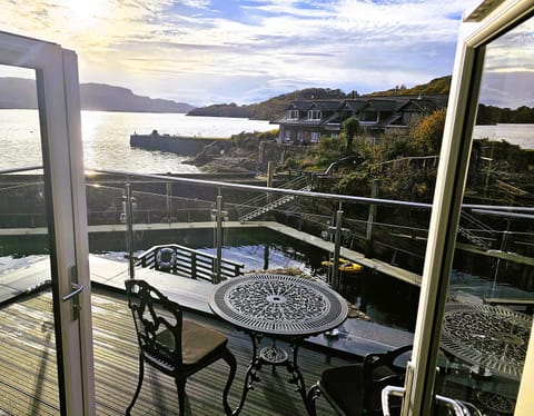 Patio, Balcony/Terrace, Lake view