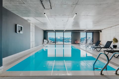 Spa and wellness centre/facilities, Swimming pool