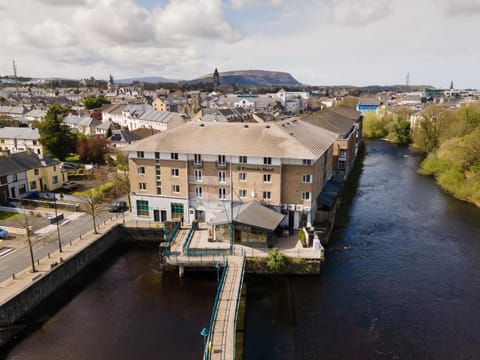 Property building, River view, Location