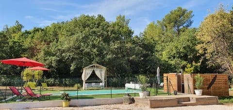 Garden, Hot Tub, Swimming pool