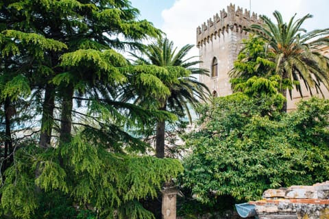 Garden view, Landmark view