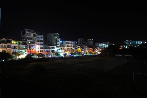 Off site, Neighbourhood, Natural landscape, Summer