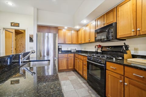 Kitchen or kitchenette, dishwasher, minibar, pet friendly, stove