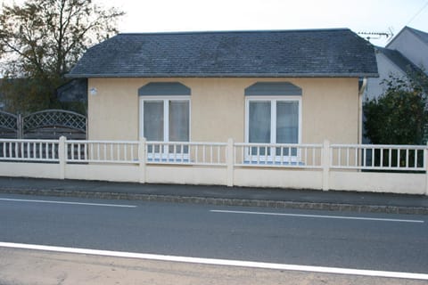 La Doris House in Saint-Pair-sur-Mer