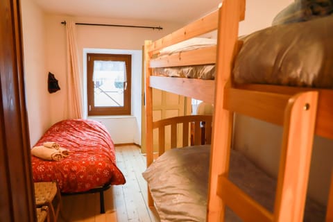 COL DE RIF Appartamento Storico nelle Dolomiti Apartamento in Pie' Falcade