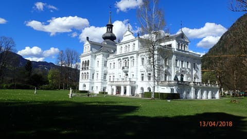 Nearby landmark