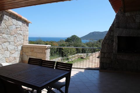 BBQ facilities, Balcony/Terrace, Sea view