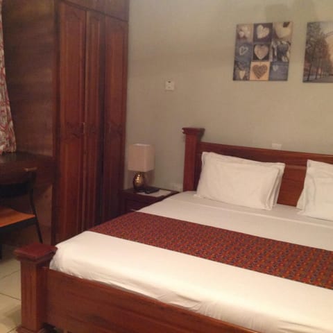 Benconi Lodge Bed and Breakfast in Accra