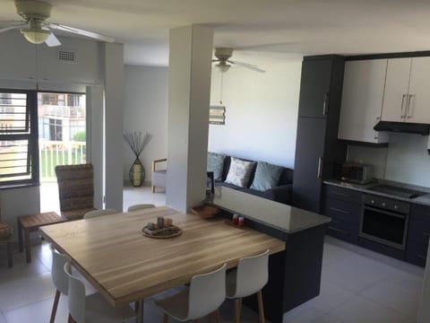 Umdloti Cabanas 21 Triplex Condominio in KwaZulu-Natal