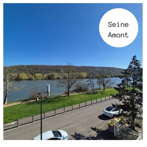 River view, River view