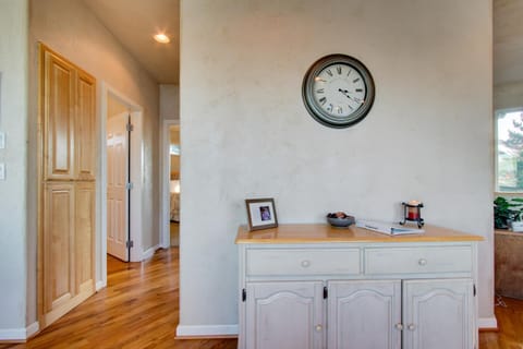 Bridgetender House in Newport