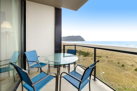 Sand & Sea: Penthouse Paradise-on-Prom (608) Appartamento in Seaside