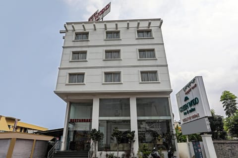 Itsy By Treebo - Greenwood Inn And Suites Near Mysore Palace Hôtel in Mysuru