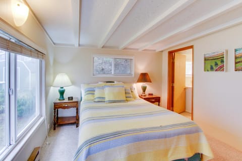 Pelican's Perch House in Oregon