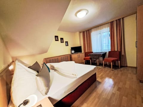 Apartment Rosa-3 by Interhome Apartment in Mayrhofen