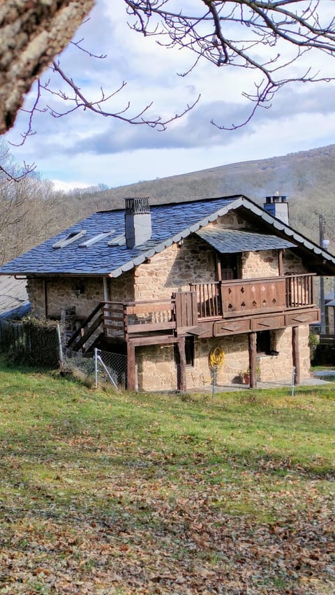 La Era De Sanabria House in Senabria