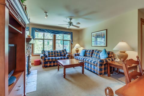 Powderhorn Lodge 223: Pennyroyal Suite Apartment in Wasatch County