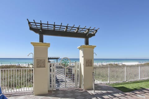 Shores of Panama Resort by Vacasa Condo in Panama City Beach