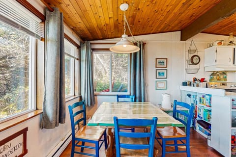 Dulcinea's Cabin Cabin in Oregon