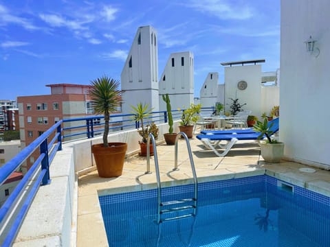 Seaside Penthouse Condo in Marbella