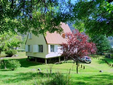 Property building, Facade/entrance, Natural landscape, Other