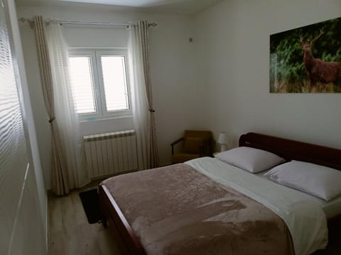 Green Silence - Vuk Apartment in Podgorica Municipality, Montenegro