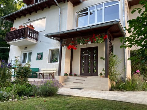 Facade/entrance, Summer, Darts, Garden view, Sunset