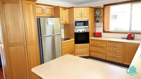 Kitchen or kitchenette, oven, toaster