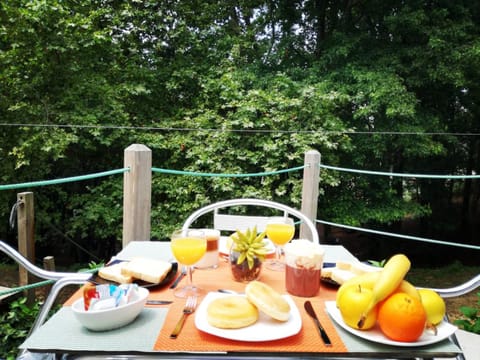 Balcony/Terrace, Continental breakfast