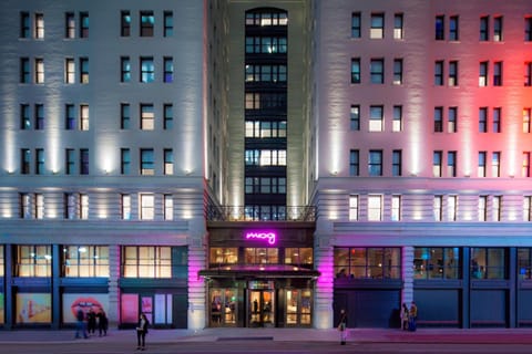 MOXY NYC Times Square Hotel in Midtown