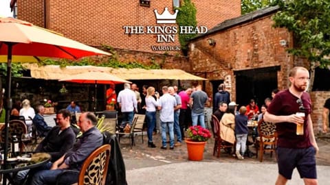 Kings Head Inn, Warwick Inn in Warwick
