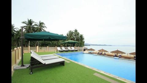 Foxy's Beach Resort Resort in San Vicente