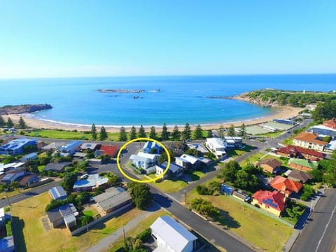 Port Elliot Beachcomber on Horseshoe Bay linen included spotless House in Port Elliot