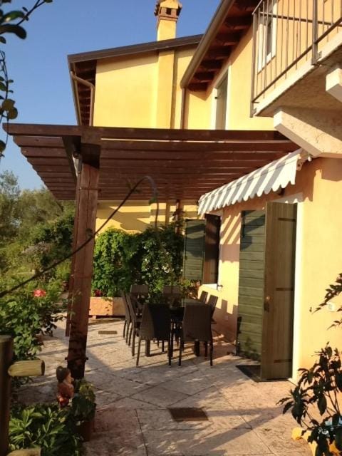 Casa Pina House in Brenzone sul Garda