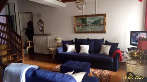 Seating area