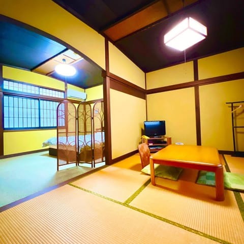 Japanese style hotel Morigen Ryokan in Kyoto Prefecture