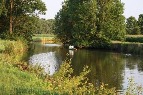 Bauernhaus-am-Fluss Apartamento in Bremen