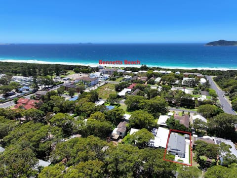 Margaret's Hamptons Beach House House in Hawks Nest