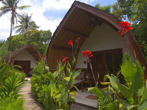 Chill Out Bungalows Campeggio /
resort per camper in Pemenang