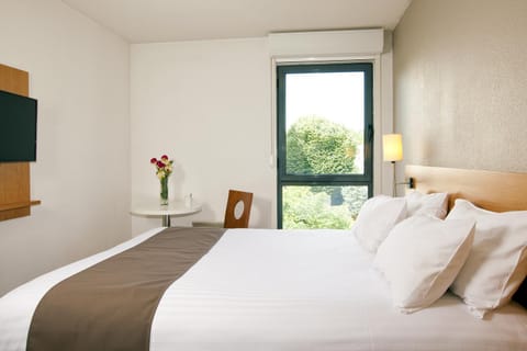 Bed, Other, Bedroom