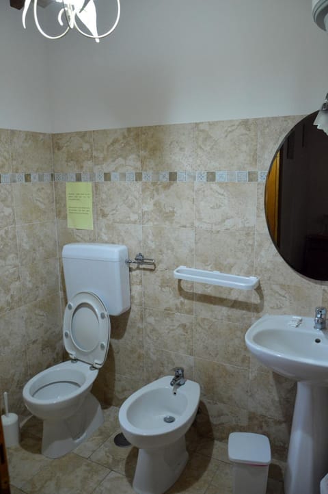 Podere La Damesca - Agriturismo "La Fraschetta" Farm Stay in Umbria