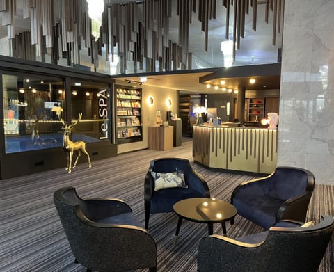 Property building, Lobby or reception