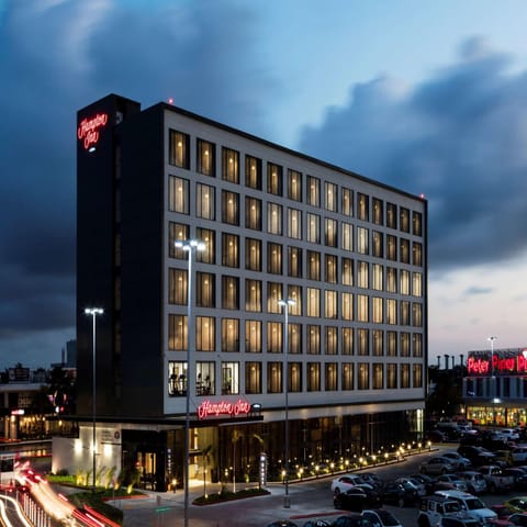 Hampton Inn By Hilton Cancun Cumbres Hotel in Cancun