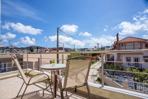 Balcony/Terrace, City view, Street view