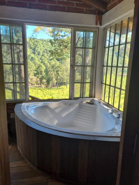 Cabañas las Alazanas Campground/
RV Resort in State of Michoacán