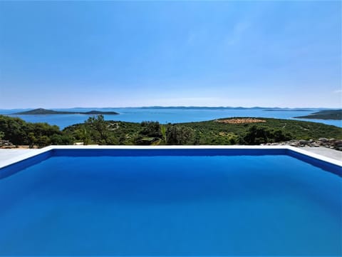 Villa Robinson Villa in Šibenik-Knin County, Croatia