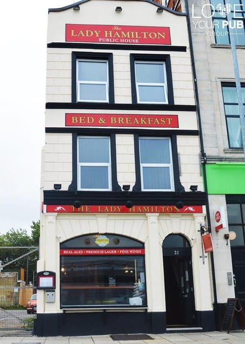 Property building, Facade/entrance