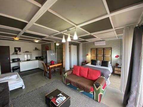 Azura Sleep Brackenfell Apartment in Cape Town